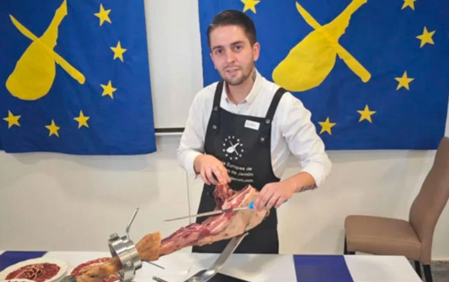 Iván Cano Díaz, Cortador de Jamón en Jabugo (Huelva (4)