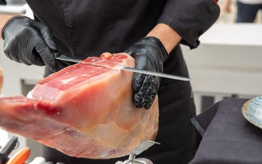 Fernando Estern Delgado | Cortador de jamón en Sevilla
