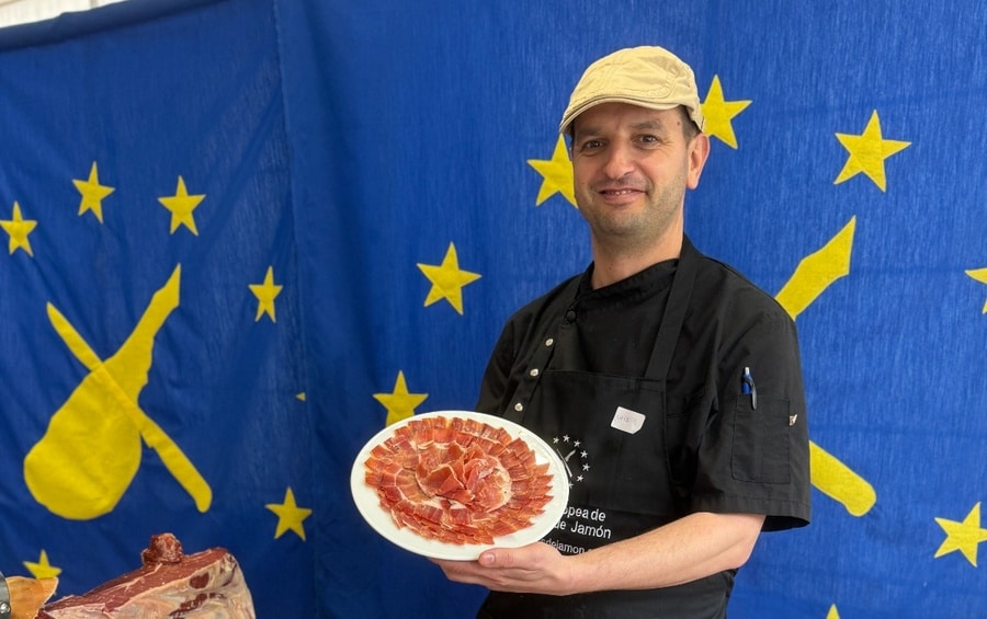 Ezequiel luis rubio lardelli | Cortador de jamón en Barrio del pilar Madrid